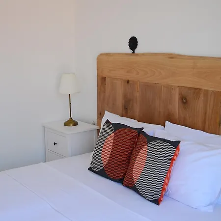 Bed & Breakfast 4 Kapi Butik Alaçatı